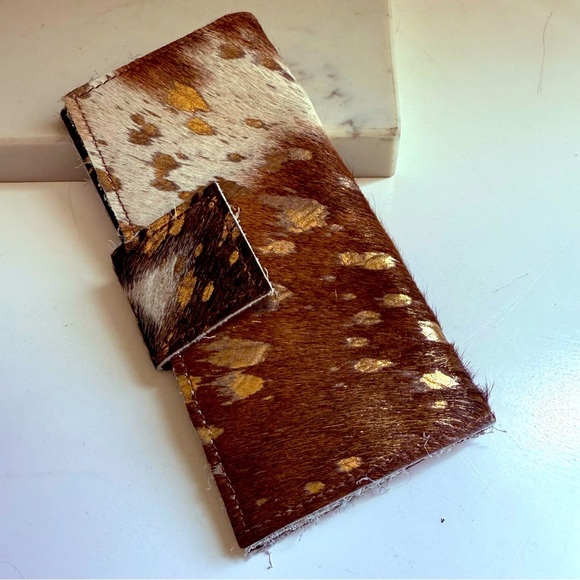 NWOT Genuine Leather Cowhide Large Wallet - Picture 3 of 6